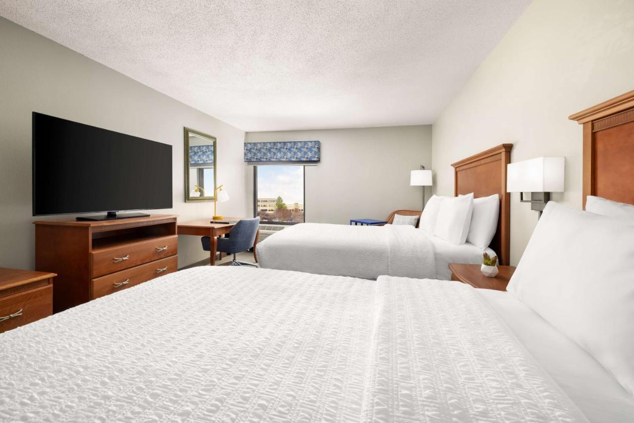 Hampton Inn Memphis-Walnut Grove/Baptist East Eksteriør billede
