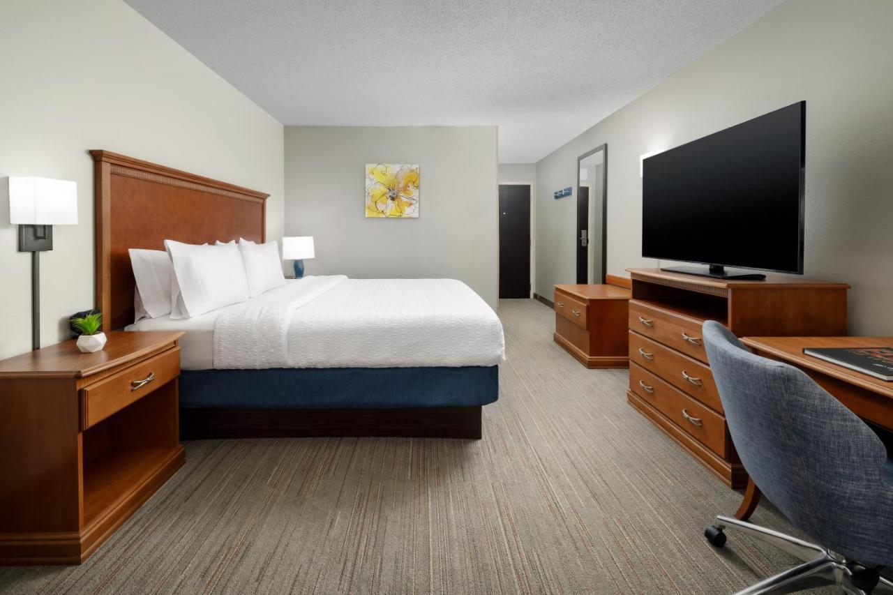 Hampton Inn Memphis-Walnut Grove/Baptist East Eksteriør billede