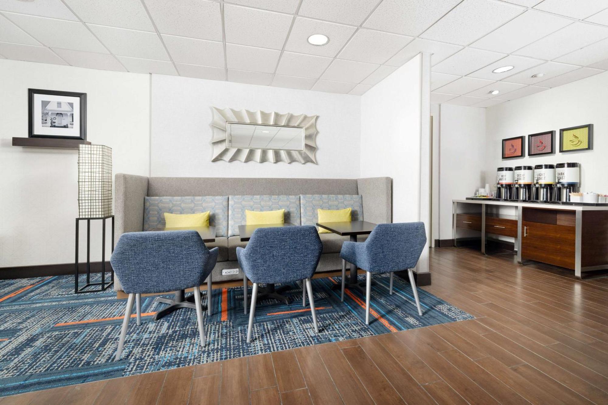 Hampton Inn Memphis-Walnut Grove/Baptist East Eksteriør billede