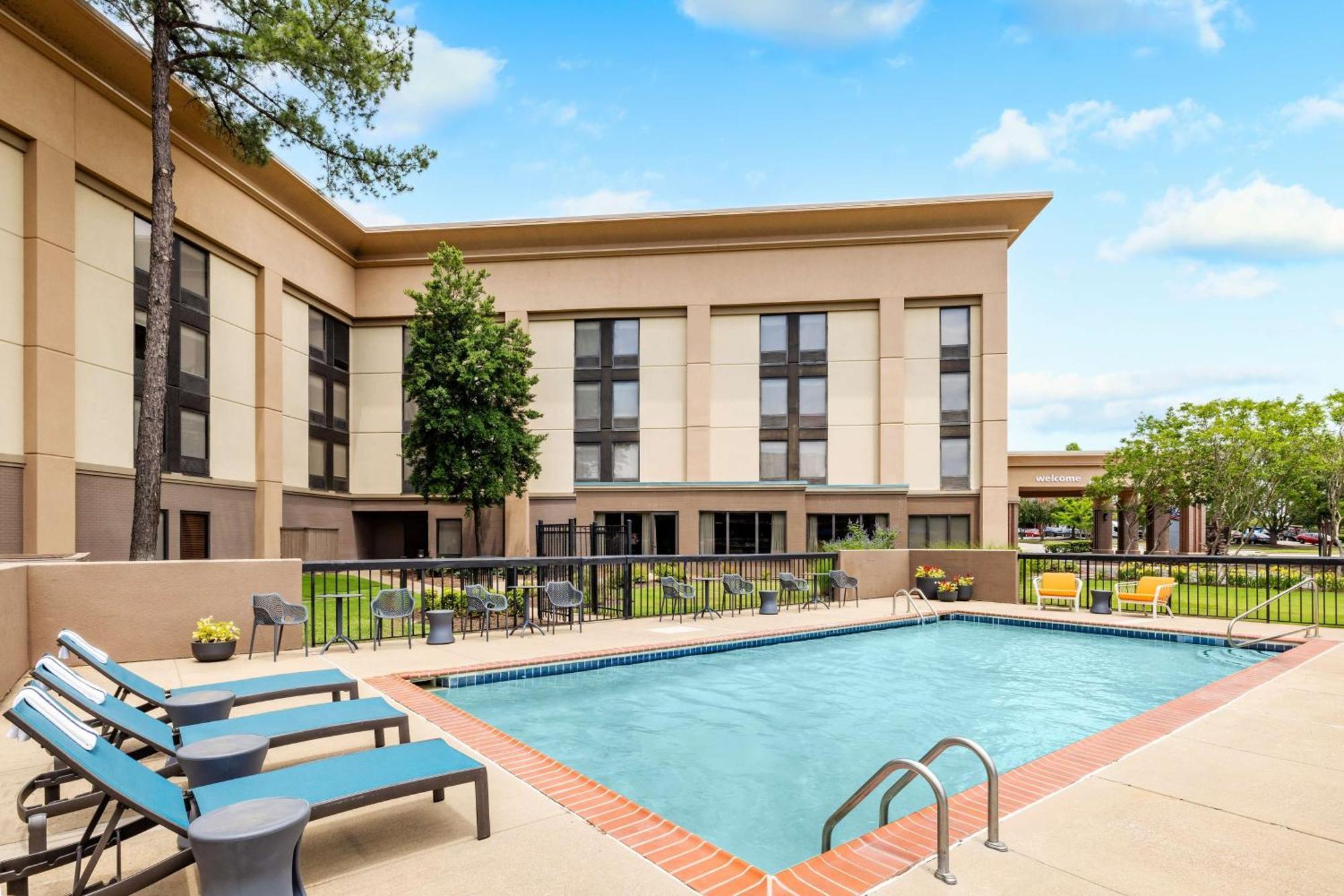 Hampton Inn Memphis-Walnut Grove/Baptist East Eksteriør billede