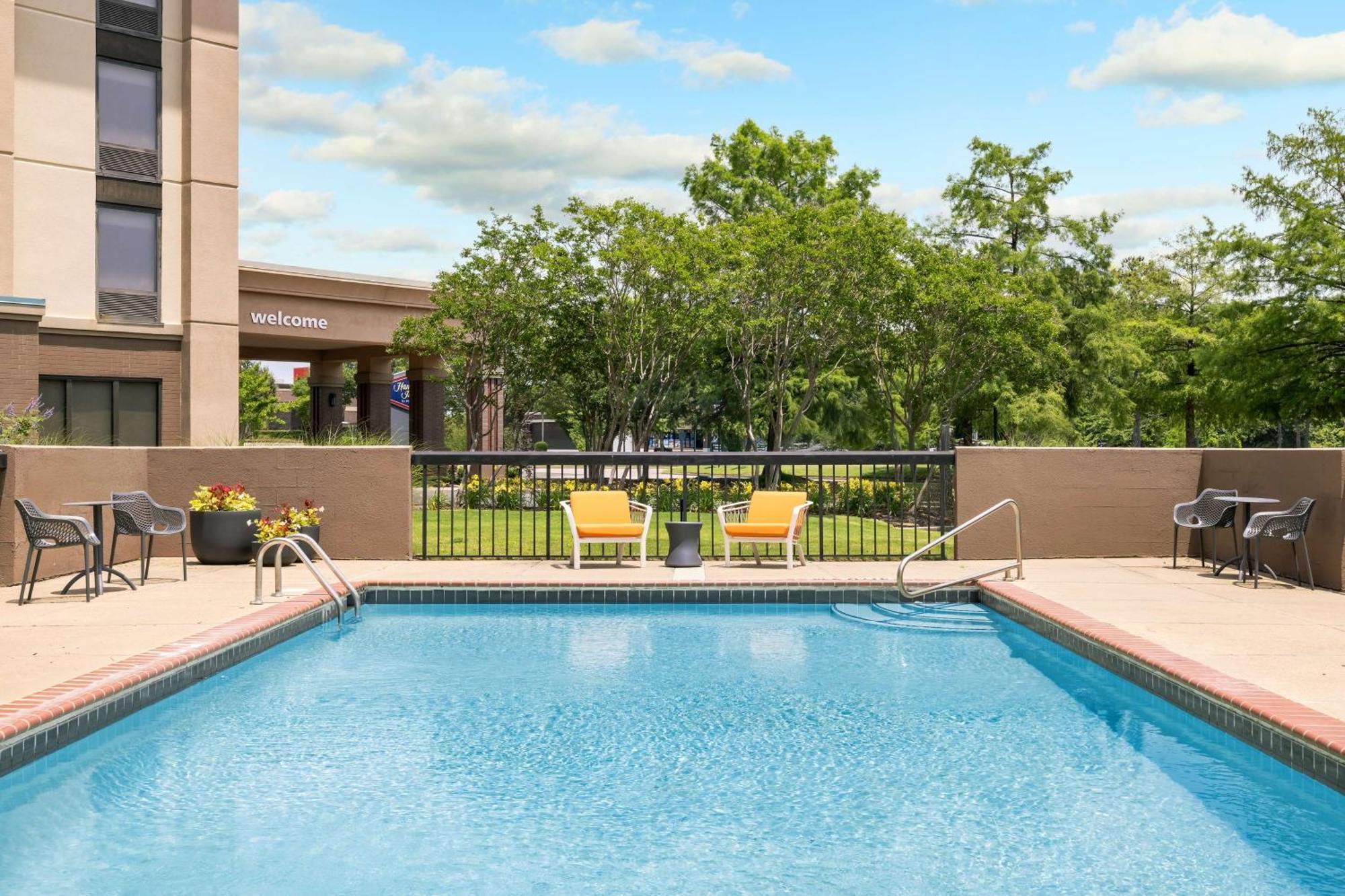 Hampton Inn Memphis-Walnut Grove/Baptist East Eksteriør billede