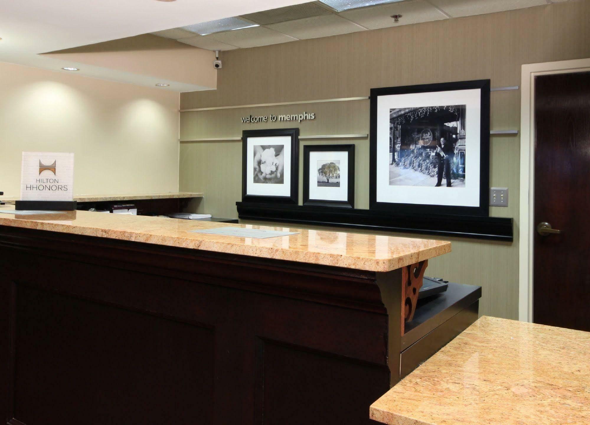 Hampton Inn Memphis-Walnut Grove/Baptist East Eksteriør billede